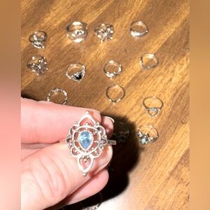 New Bohemian style/never worn rings for all fits all different sized fingers ❤️